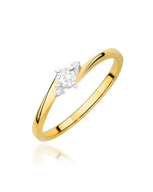 Gold ring with 0.30ct diamond certificate
