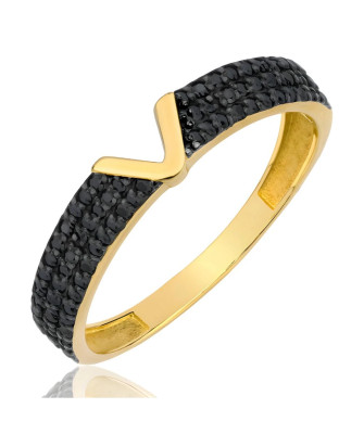 Ring with a large stone gold 8k