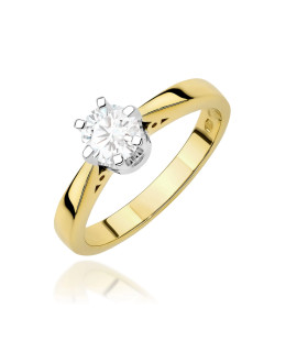 Gold ring with 0.30ct diamond certificate