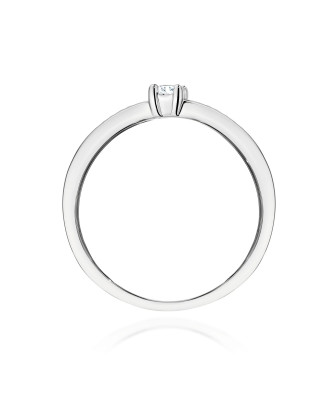 Gold ring with 0.30ct diamond certificate