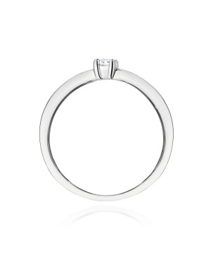 Gold ring with 0.30ct diamond certificate