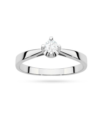 Gold ring with 0.30ct diamond certificate