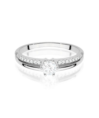 Gold ring with 0.30ct diamond certificate