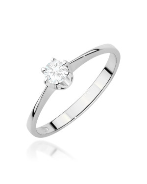 Gold ring with 0.30ct diamond certificate