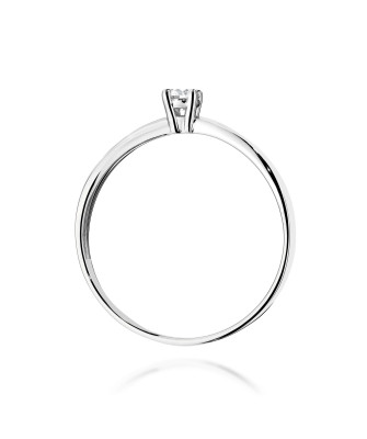 Gold ring with 0.30ct diamond certificate