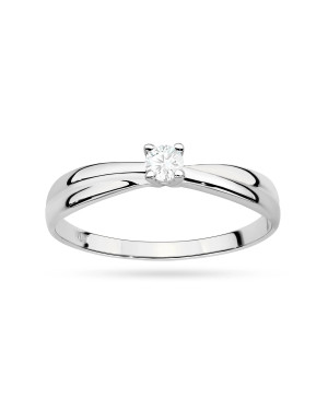 Gold ring with 0.30ct diamond certificate