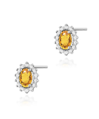 14k gold flower earrings with 0.20ct diamond