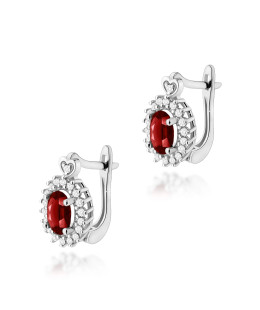 14k gold flower earrings with 0.20ct diamond