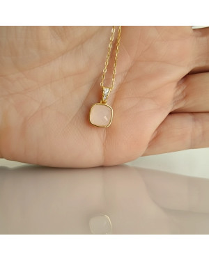 Gold-plated necklace OVAL white stones