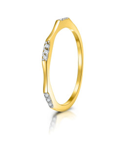 Gold ring 8k with stones