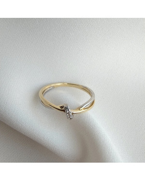 Gold ring 8k with stones