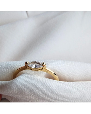 Gold ring 8k with stones