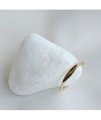 Gold ring 8k with stones