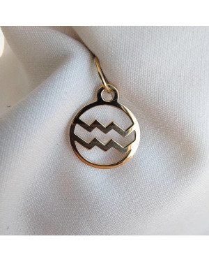 Gold pendant foot charm 14k