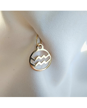 Gold pendant foot charm 14k