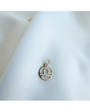 Gold pendant foot charm 14k