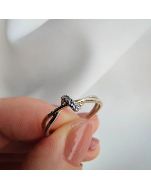 Gold ring 8k with stones