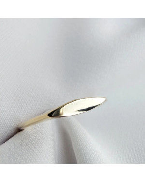 Gold ring 8k with stones