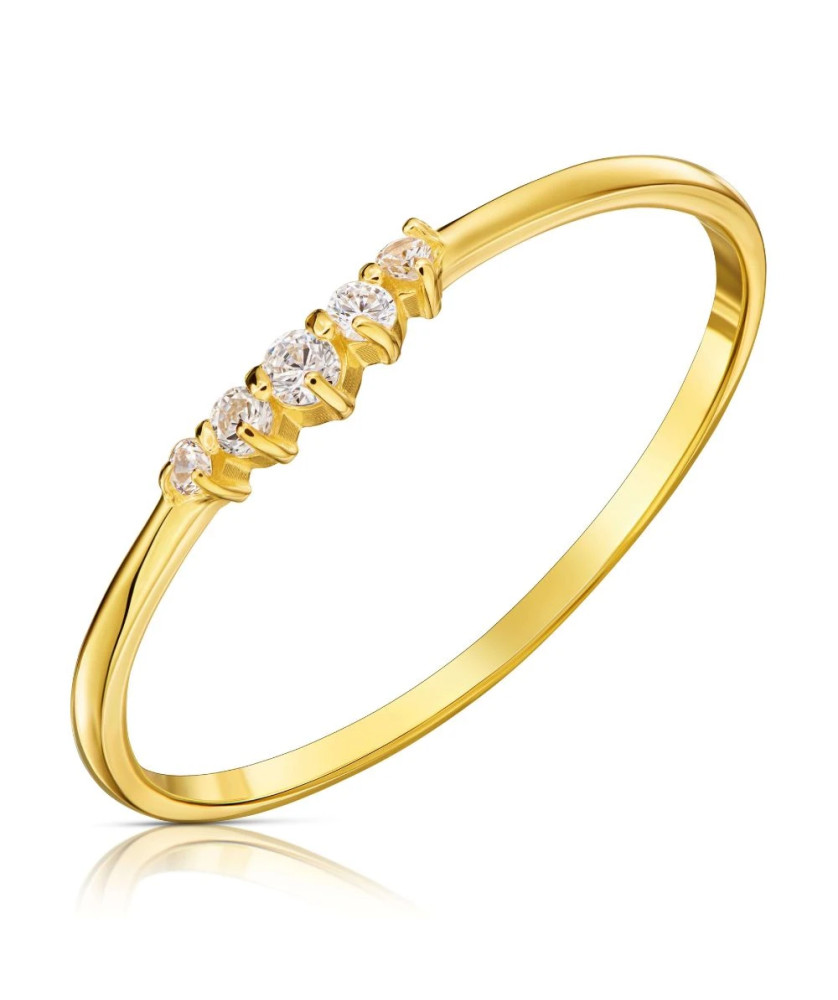 Delicate gold ring 8k stones