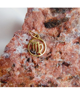 Gold pendant foot charm 14k