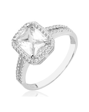 Engagement ring large stone