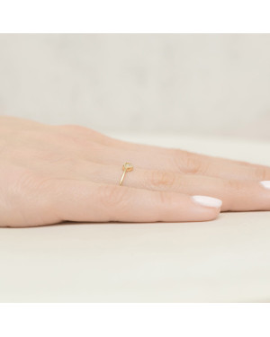 8k Gold Ring with White Zirconia