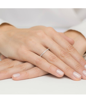 8k Gold Ring with White Zirconia