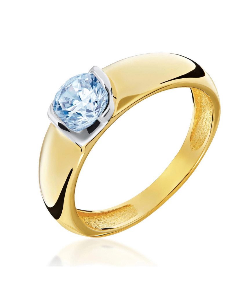 14k Gold Ring With Large Blue Zirconia – Elegant Modern Design