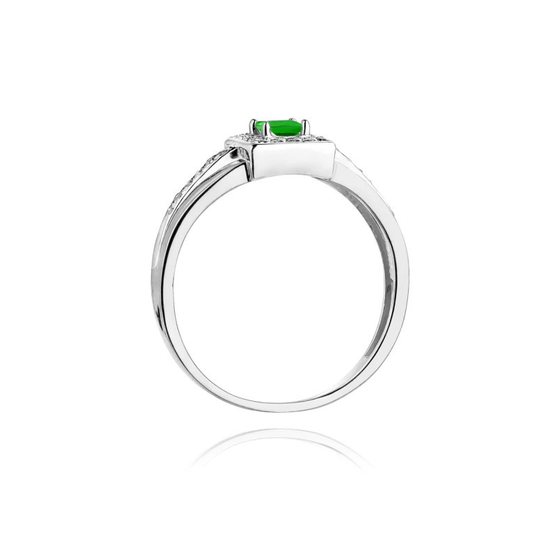 Emerald ring white gold | GoldJewellery
