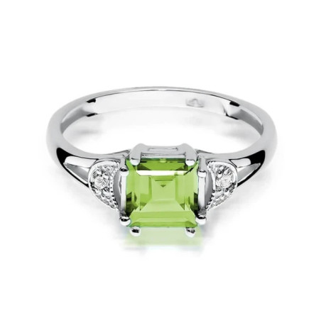 Ring with peridot, white gold, 1.10ct GoldJewellery
